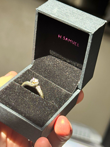 Samuel engagement ring 9ct - samuel,