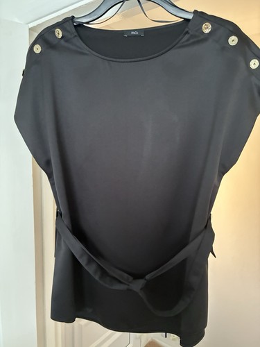 Ladies black top - black,