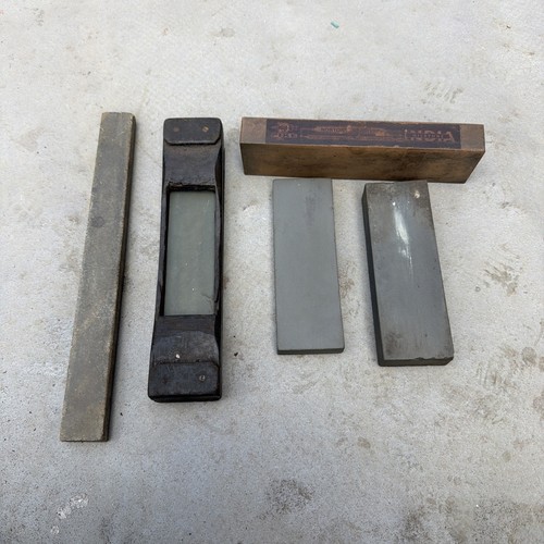 Sharpening stone oil - sharpening,