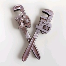 2x Vintage 8" Stilsons Pipe