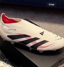 Size 9.5 - adidas Predator Elite Laceless SG Goal Hunter Pack