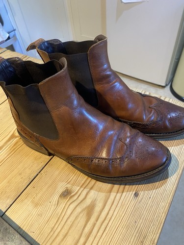 Russell bromley brown - bromley,