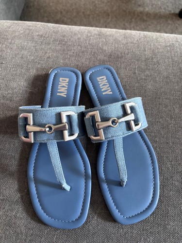 Dkny thong sandal size - sandal,