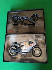 Minichamps 1-12  Ducati 750 Paul Smart Imola 1972 Boxed With Stand 