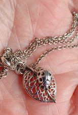 Vintage 925 Sterling Silver Lady Bird Bug On Leaf Pendant Necklace  Jewellery