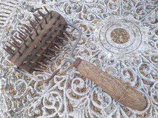 Used Vintage Country Kitchen Kitchenalia Pastry Spike Roller FREE UK P&P 