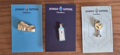 Bombay sapphire pin badges - bombay,