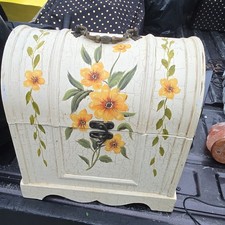 Vintage Barrel-Top Trunk Chest