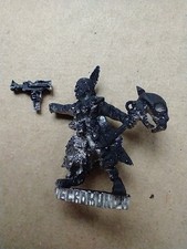 40k Necromunda Ratskin Leader
