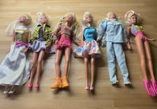 Barbies & Swimming Sindy