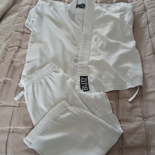 Blitz white martial - white,