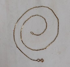 9ct Gold 375 Square Link Chain. 16" long. 1.6 grams. Vintage VGC - F31