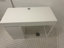 IKEA Micke Desk