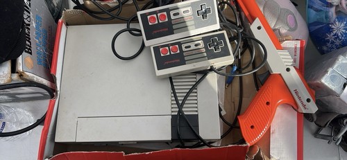 Nintendo nes console bundle - nintendo,