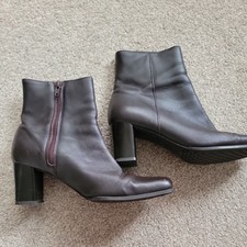 Womens M&S Footglove Ankle Boots Size 6