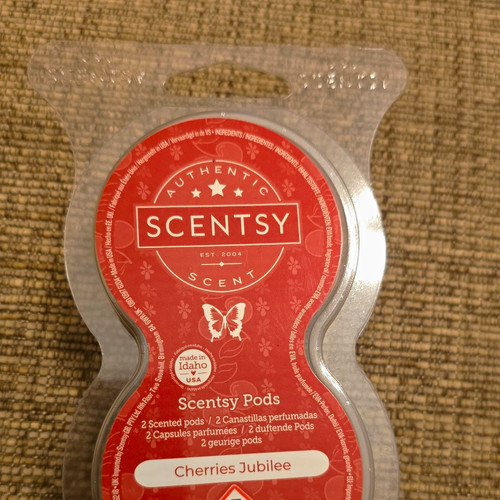 Scentsy cherries jubilee - cherries,