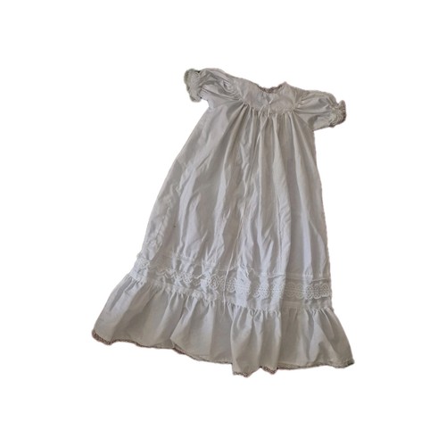 Vintage white lace - , baby