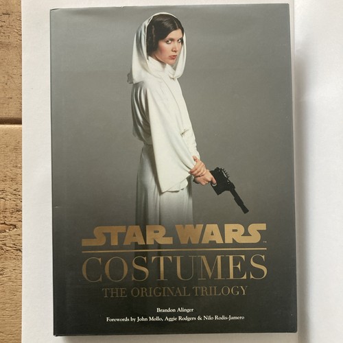 Star wars costumes hardcover - star,