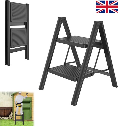 Portable step ladder - step,