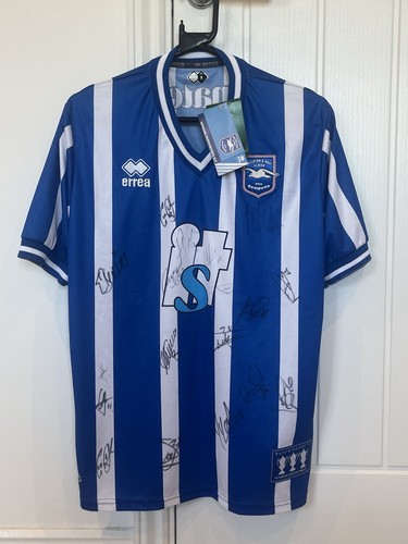Signed brighton hove albion - &,