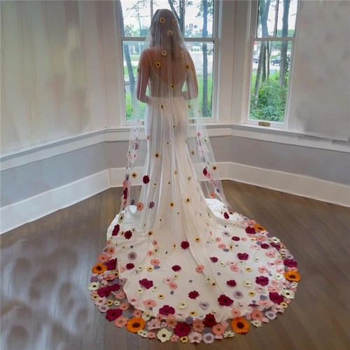 Floral bridal wedding - floral, veils
