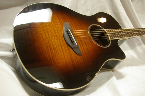 Yamaha apx600 - yamaha, (no260529)