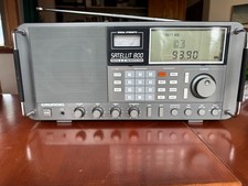 Grundig Satellit 800