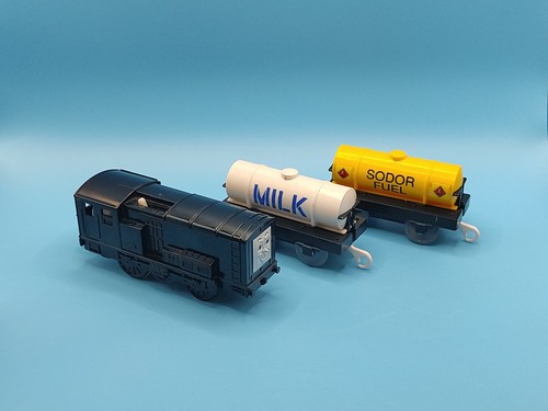 Tomy trackmaster diesel with - tomy,