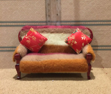 Dolls House 1:12 scale Hand