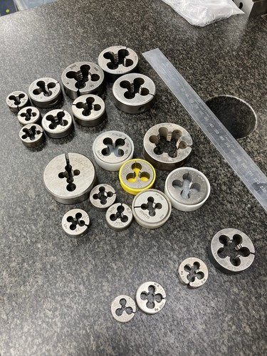 Threading dies joblot - threading,