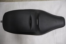 BMW R18 B K35 bench seat front