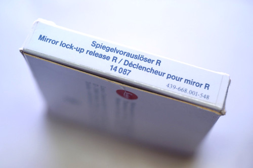 Leica mirror lock up - mirror,