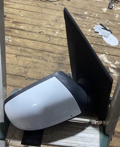 Ford fiesta mk6 drivers wing - ford,