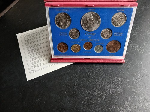 1953 coronation crown coin - coin, set