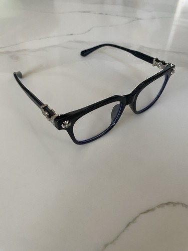 Blue light blocking glasses - light,