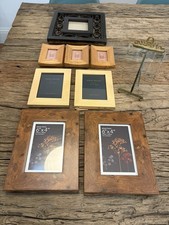 Assorted small picture frames 
