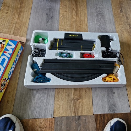 Micro scalextric world - micro, f1