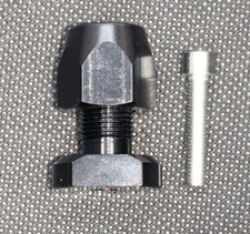 Single Caterham Spa Pillar