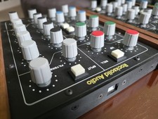 Rocksolid Audio Channel Rack
