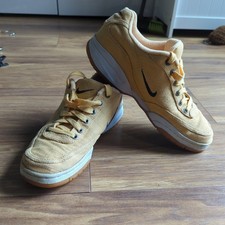 VINTAGE Nike Air Courtster