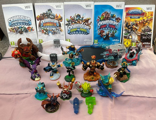 Skylanders wii starter pack - skylanders,