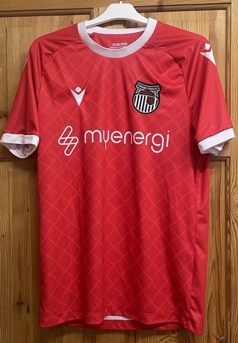 Grimsby town red away football - grimsby,