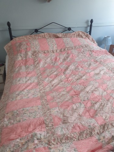 Vintage patchwork quilt - vintage,