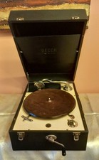 1930’s Decca 50 Portable Gramophone Antique Vintage Wind-Up Record Player -G.W.O