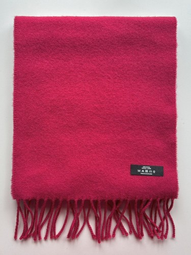 100 pure new wool - 100%,