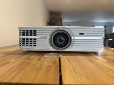 Optoma UHD550x 2800 Lumens 4k UHD Cinema Projector HDMI USB 