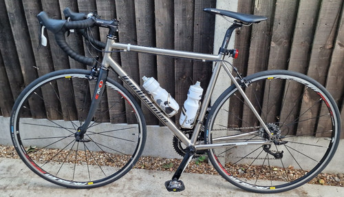 Van nicholas ventus titanium - van,