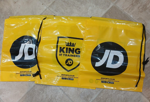 Yellow small size 9 - 3,