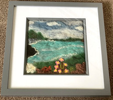 HAND MADE WOOL NEEDLE FELTED