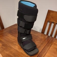 Orthopaedic Walker Boot Size